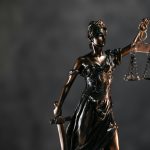重庆交通事故财产损失赔偿案例—-货车侧翻货物受损，律师助力追回货物赔偿