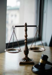 重庆工伤交通事故专业律师庹昌友，海华永泰重庆律所副主任